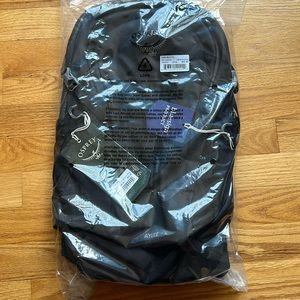 NWT Osprey Daylite O/S